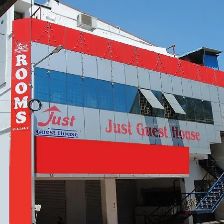 Фото Just Guest House, Chennai Airport